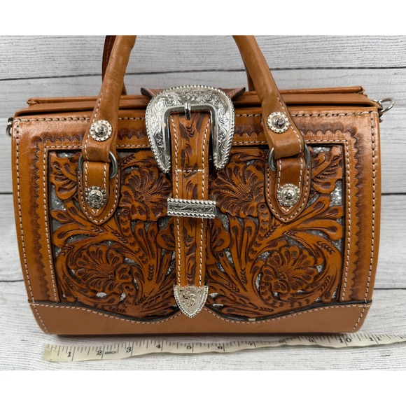 Montana Silversmiths Tooled Leather Satchel Western Buckle Bag Brown Handbag - Picture 9 of 11